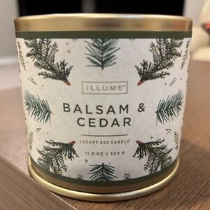 Illume Soy luxury Candle In Vanity Tin -Balsam & Cedar 11.8 oz